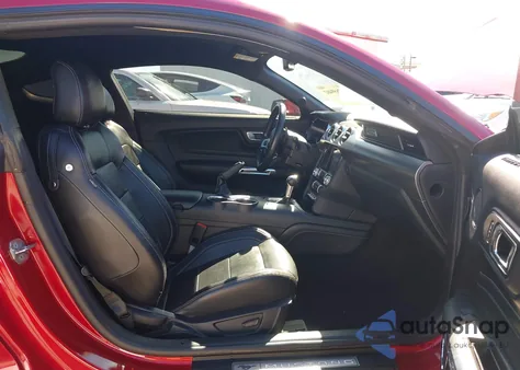 2021 Ford Mustang Gt Premium Fastback z USA, uszkodzony, nr VIN 1FA6P8CF6M5138290